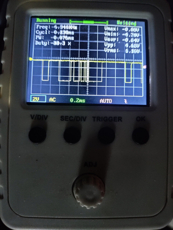 5v MIDI IN Circuit breadboard