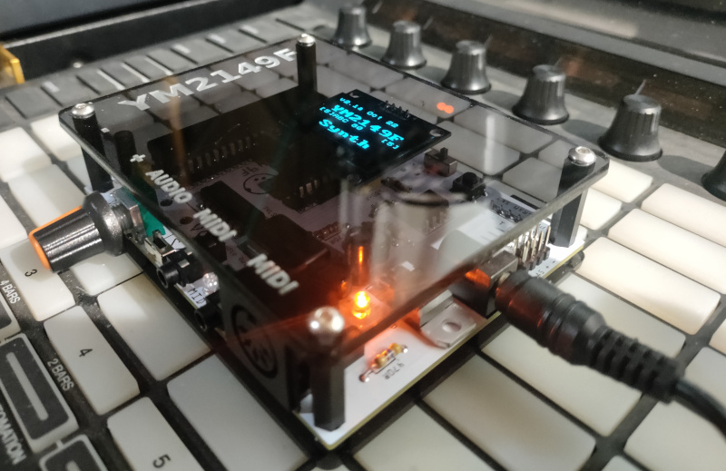 Arduino YM2149F MIDI IN Synth OLED